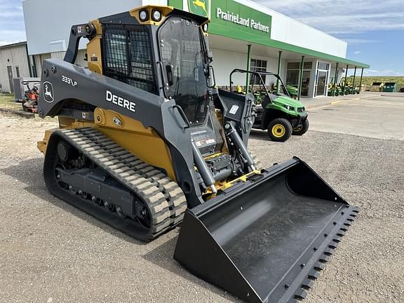 Image of John Deere 333P equipment image 4