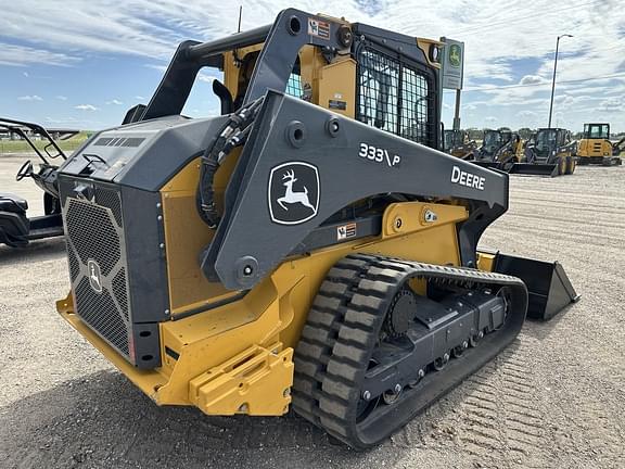 Image of John Deere 333P equipment image 3