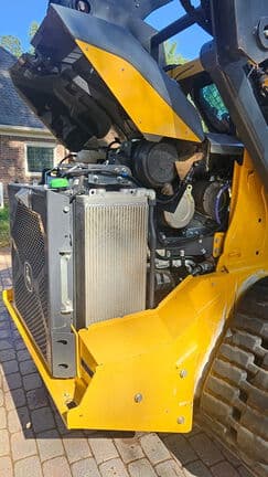 Image of John Deere 333P equipment image 2