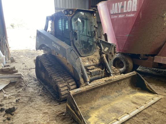 Image of John Deere 333P equipment image 3