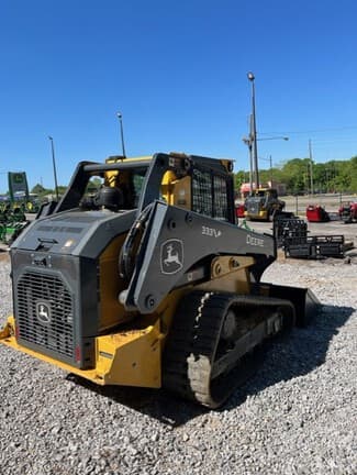 Image of John Deere 333P equipment image 4