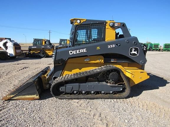 Image of John Deere 333P equipment image 1