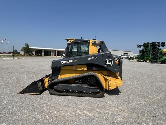 Image of John Deere 333P equipment image 1
