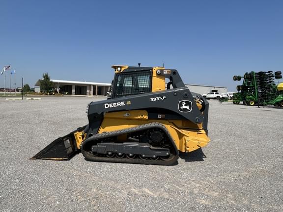 Image of John Deere 333P equipment image 1
