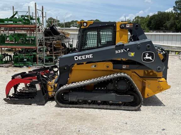 Image of John Deere 333P equipment image 4