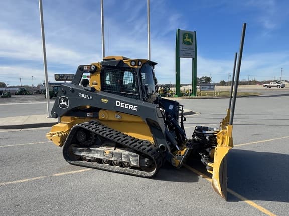 Image of John Deere 333P equipment image 2