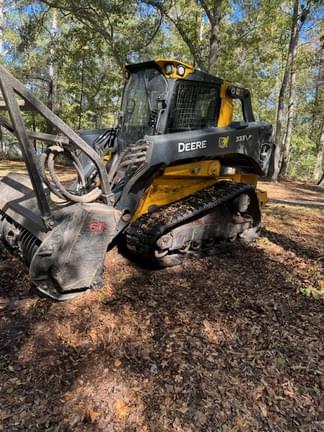 Image of John Deere 333P equipment image 1