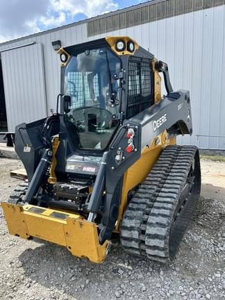 Image of John Deere 333P equipment image 1