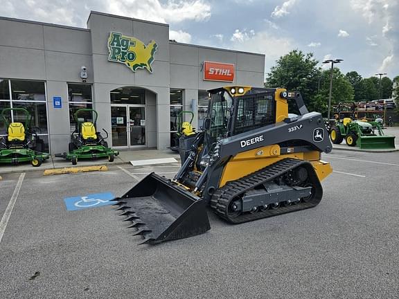 Image of John Deere 333P equipment image 2