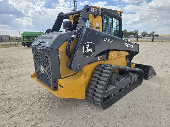 Image of John Deere 333P equipment image 4