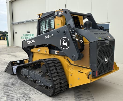 Image of John Deere 333P equipment image 4