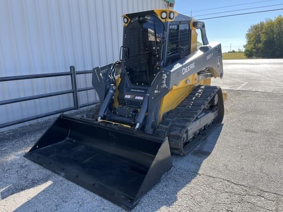 Image of John Deere 333P equipment image 2