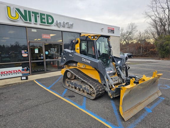 2024 John Deere 333P Equipment Image0