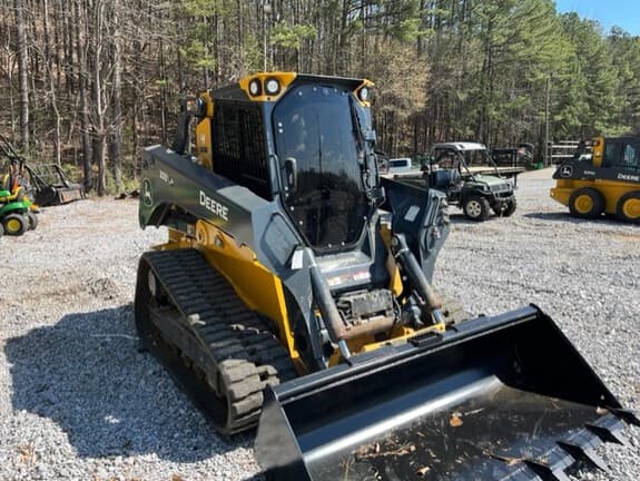 Image of John Deere 333P Primary image