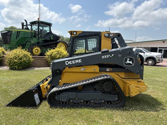 Image of John Deere 333P equipment image 2
