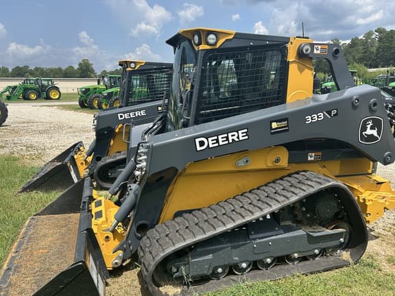 Image of John Deere 333P Primary image