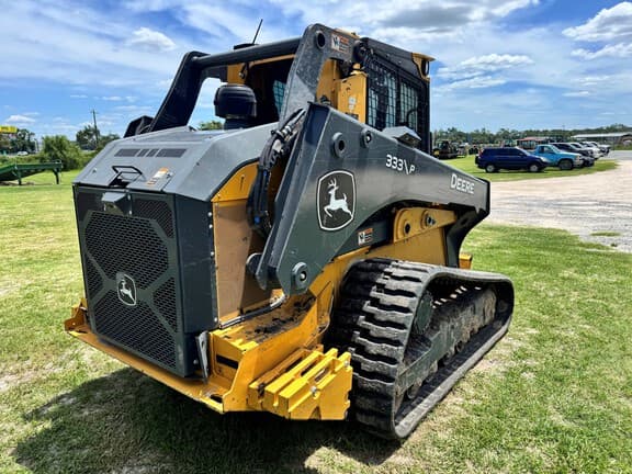 Image of John Deere 333P equipment image 2