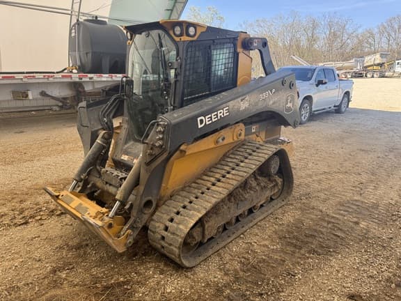 Image of John Deere 333P Primary image