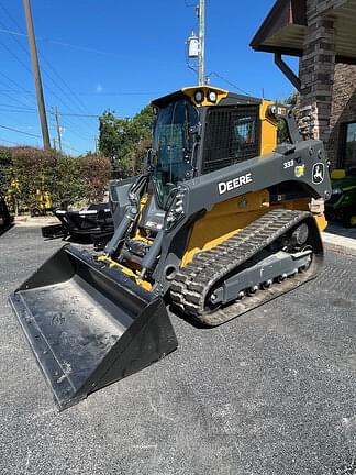 Image of John Deere 333P equipment image 1