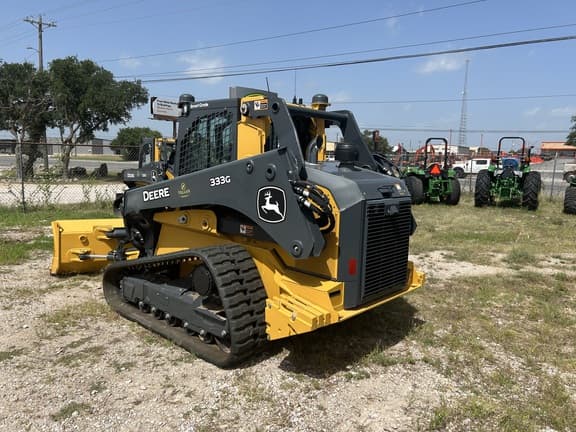 Image of John Deere 333G equipment image 4