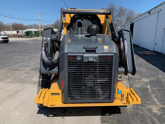 Image of John Deere 333G equipment image 3