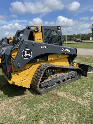 Main image John Deere 333G