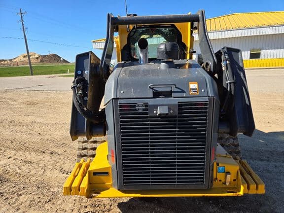 Image of John Deere 333G equipment image 2