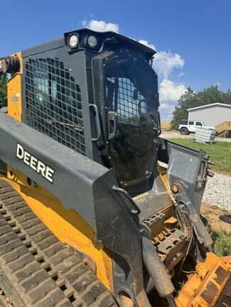 Image of John Deere 333G Primary image