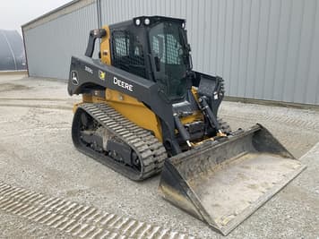 Main image John Deere 333G