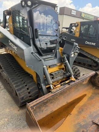 Image of John Deere 333G equipment image 2