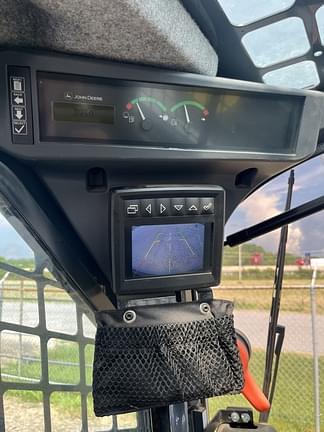 Image of John Deere 333G equipment image 2
