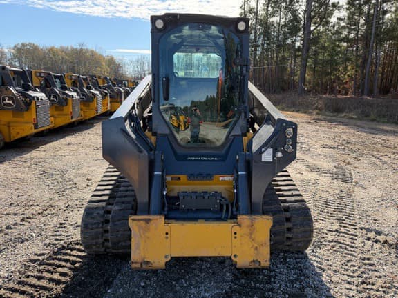 Image of John Deere 333G equipment image 1
