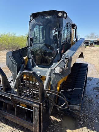 Image of John Deere 333G equipment image 3