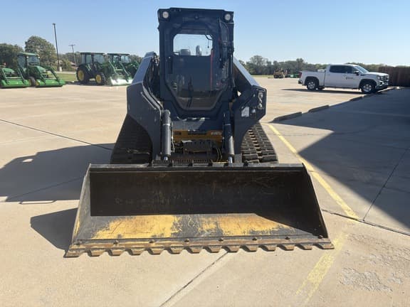 Image of John Deere 333G equipment image 2
