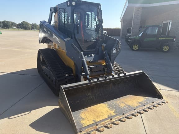 Image of John Deere 333G equipment image 3