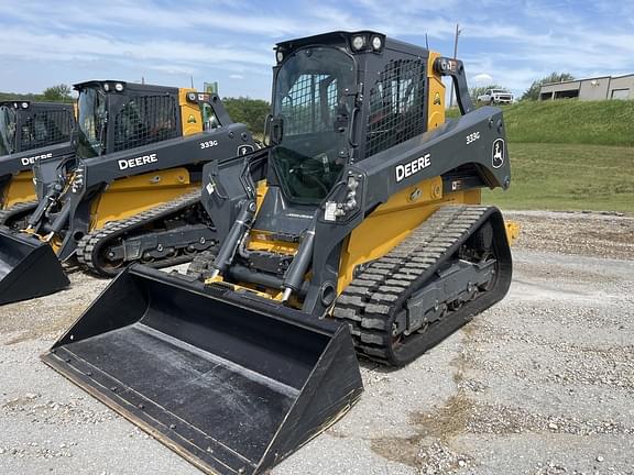 Image of John Deere 333G Primary image