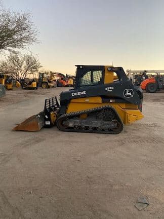 Image of John Deere 333G equipment image 2