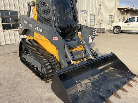 Image of John Deere 333G equipment image 2