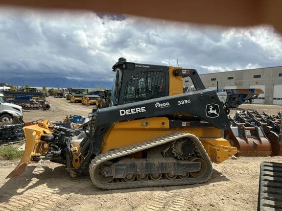 Image of John Deere 333G equipment image 1