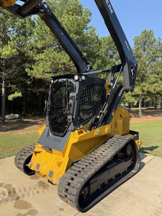 Image of John Deere 333G equipment image 2