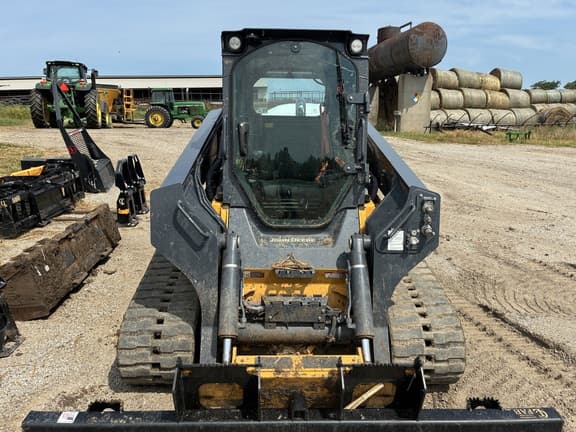 Image of John Deere 333G equipment image 1