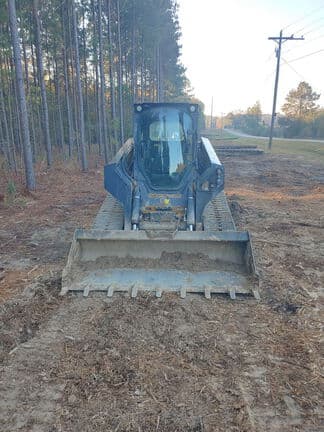 Main image John Deere 333G