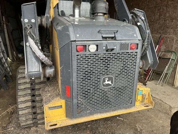 Image of John Deere 333G equipment image 3
