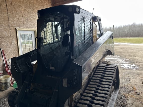 Image of John Deere 333G equipment image 1