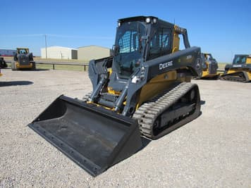 Main image John Deere 333G