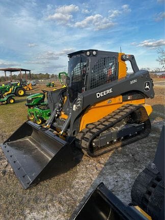 Main image John Deere 333G