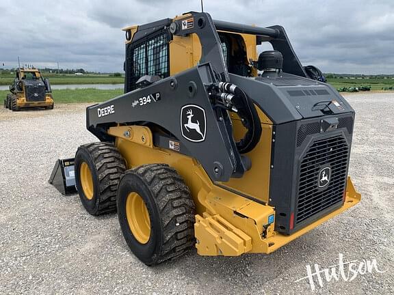 Image of John Deere 334P equipment image 3