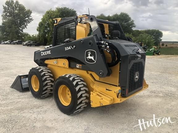 Image of John Deere 334P equipment image 2