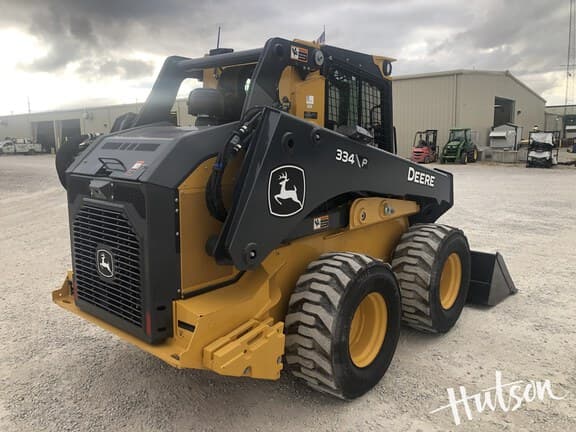 Image of John Deere 334P equipment image 4