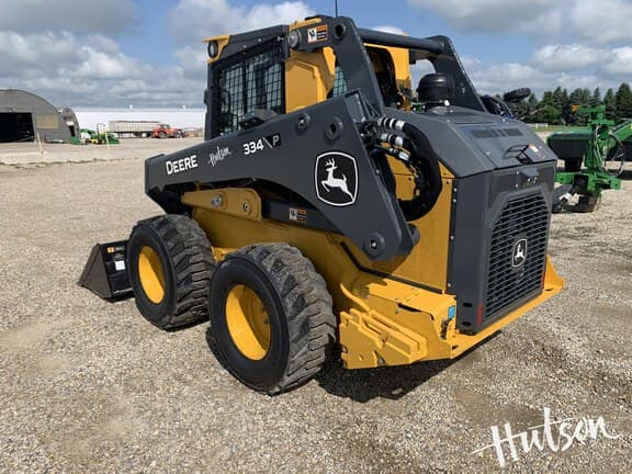 Image of John Deere 334P equipment image 3